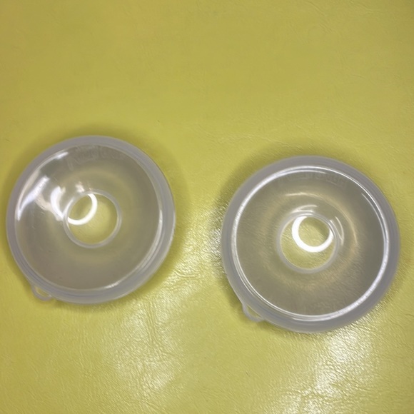 Breast milk collector saver - Picture 2 of 4